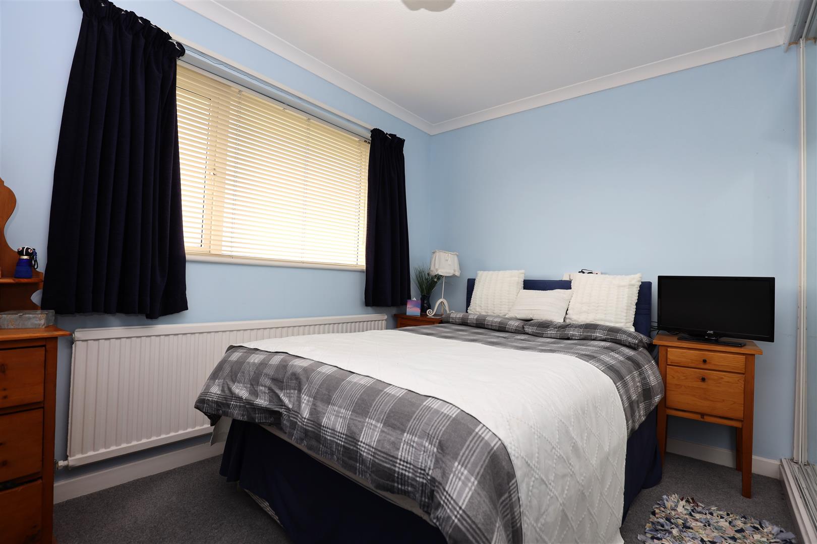 Elms Park, Miskin, Pontyclun